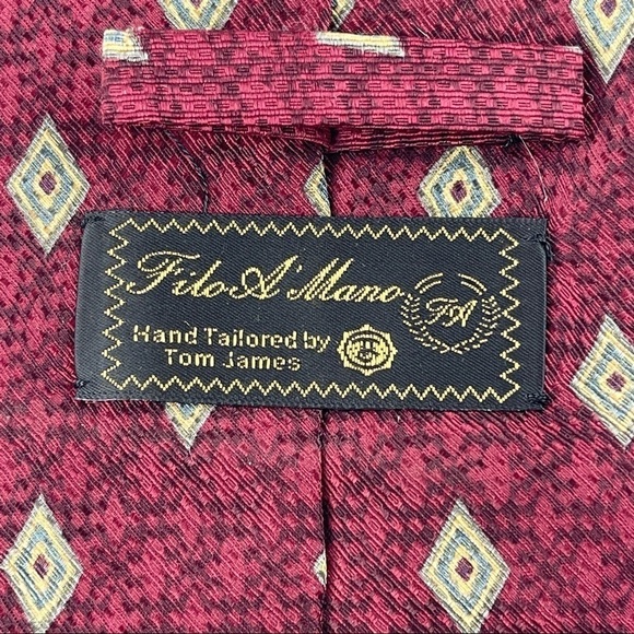 Fila A Mano Tie Mens Red Diamonds All Silk Tailored By Tom James - Picture 5 of 5